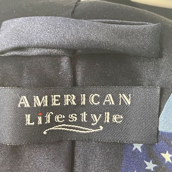American Lifestyle US Navy Graphic Silk Tie‎ - Picture 5 of 5